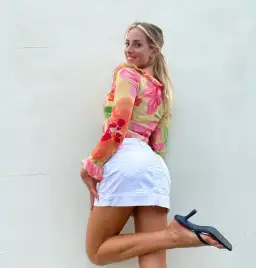 With Jean Fifi Blouse in Petunia Print Pink Size AU 6 for rent on The Volte - image 3