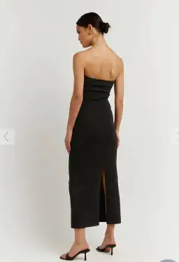 Dissh Anika Knit Midi DreSS Black Size 10  for rent on The Volte - image 2