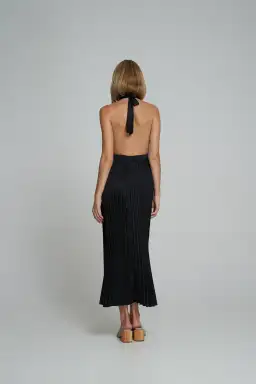 L'Idee Renaissance Gown Noir Size 10 for rent on The Volte - image 4