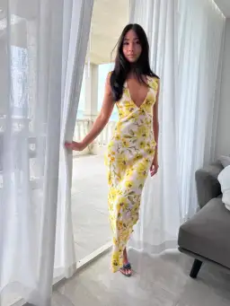 Bec & Bridge Daphne Midi Dress Print Size 6 for rent on The Volte - image 7