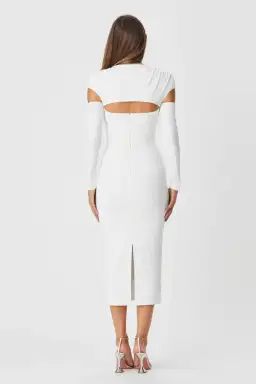 Bianca & Bridgett Simi Dress White Size 6  for rent on The Volte - image 2