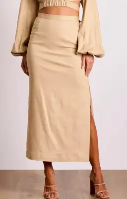 Pasduchas Cora Top And Skirt Set Raffia Size 8 for rent on The Volte - image 3