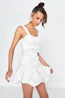 Mossman Garden Party Set White Size 10 for rent on The Volte - image 2