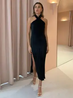 L’Idee Soireè Halter Gown Black Size 8 for rent on The Volte - image 2