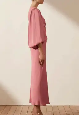 Shona Joy Luxe Twist Front Balloon Sleeve Midi Dress Dusty Pink Size 14 for rent on The Volte - image 3