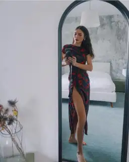 Amlul Roses Dress Black  Size 8 for rent on The Volte - image 3