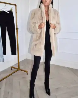 San Sloane Crawford Faux Fur Jacket Light Tan Size XS / Au 6