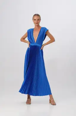 L'idee Gala Gown Blue Size 10 / M for rent on The Volte - image 4