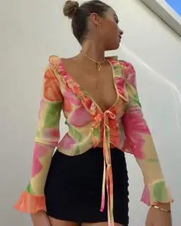 With Jean Fifi Blouse in Petunia Size L/AU 12 for rent on The Volte - image 4