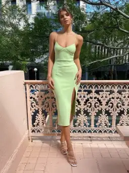 Bec & Bridge Apple Clover Midi Dress Green Size 12 for rent on The Volte - image 2