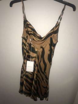 Hansen and Gretel Minnie dress for rent on The Volte - image 4