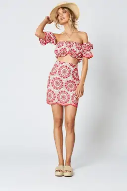 Winona Calypso Set Red Print Size 8