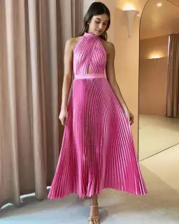 Lidee Renaissance Split Gown Hot Pink Size AU 10 for rent on The Volte - image 1