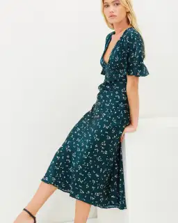 Bec & Bridge Jardin Midi dress Green Size 14 for rent on The Volte - image 2