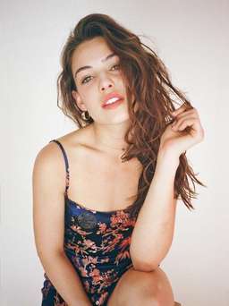 The Emilie - Shanghai Nights for rent on The Volte - image 2