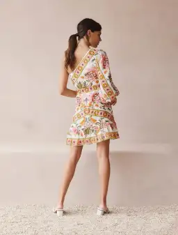 Talulah La Maison White Lotus Mini Dress Print Size 10 for rent on The Volte - image 2