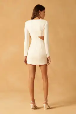 MISHA Ivanna Bonded Crepe Mini White Size 8 for rent on The Volte - image 2