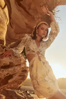 Sonya Moda Cut Out Printed Mini Dress Floral Size 6 / XS for rent on The Volte - image 4