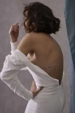 Hera Couture Odette Gown White Size 8 for rent on The Volte - image 4