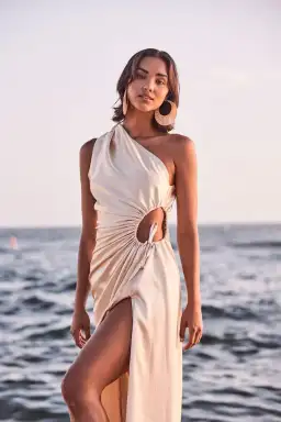 Sonya Moda Nour Ocean Pearl Maxi Dress Size AU 12 for rent on The Volte - image 7