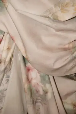 House of CB Vintage Set Floral Beige Size S / AU 8 for rent on The Volte - image 4