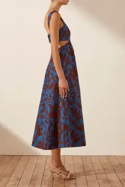 Shona Joy Catia Cut Out Midi Dress Catia Print Size 10 for rent on The Volte - image 2