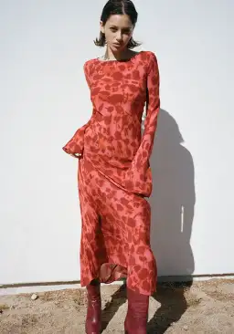 Realisation Par  The Gia In Havana Size 6 for rent on The Volte - image 3