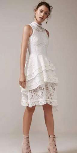 Keepsake The Label -Star Cross Lace Ivory Dress Size 10 for rent on The Volte - image 1