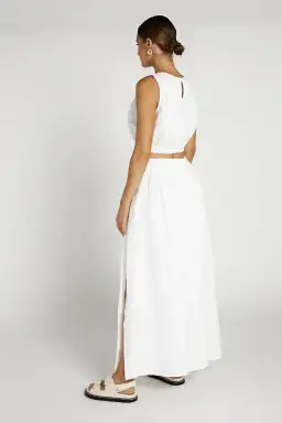 DISSH Dylan Linen Crop Top and Maxi Skirt Set White Size S / AU 8 for rent on The Volte - image 2