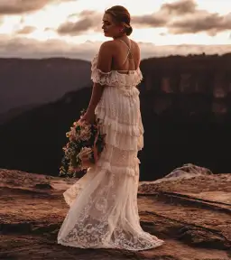 Spell Chloe Gown Cream Size Large / AU 12 for rent on The Volte - image 6