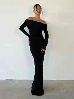 Effie Kats Gwen Gown Black Size M / AU 10 for rent on The Volte - image 1