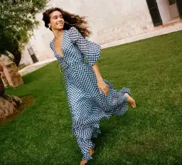 Shona Joy Elina Lace Front Drawstring Maxi Dress Print Size 8 for rent on The Volte - image 4