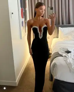 Albina Dyla Classica Gown Black Size 6 for rent on The Volte - image 3