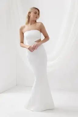 Lexi Serafina Dress White Size 8 for rent on The Volte - image 1