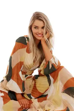 Ministry of Style Retro Resort Pleated Midi Dress Multi Print Size 12 for rent on The Volte - image 5