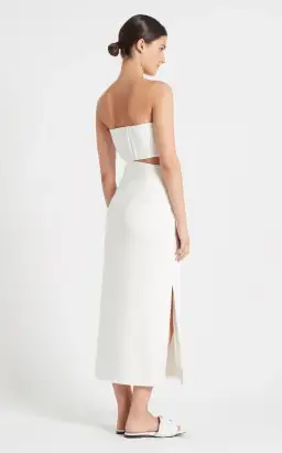 Sir The Label Yves Strapless Dress White Size 1 / AU 8 for rent on The Volte - image 4