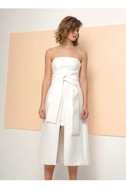 CMEO COLLETIVE - Wake me dress Ivory for rent on The Volte - image 1