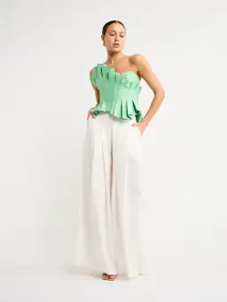 Acler Davies top in Mantis Green Size 14