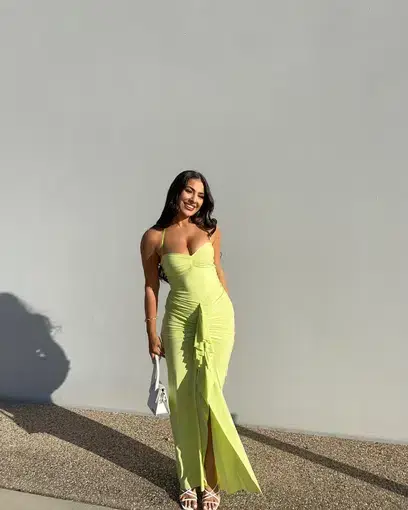 Natalie Rolt Shontae Gown in Citron Size 2 / AU 10