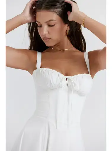 product_#UHJvZHVjdE1lZGlhOjU1MTgyMQ==