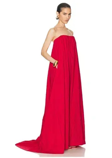 Helsa Crinkle Pleated Gown Very Red Size 8