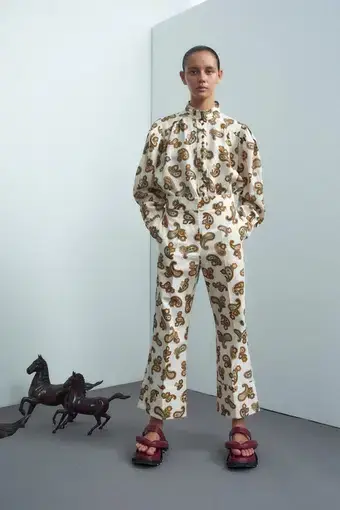 product_#UHJvZHVjdE1lZGlhOjYwMzgyOA==