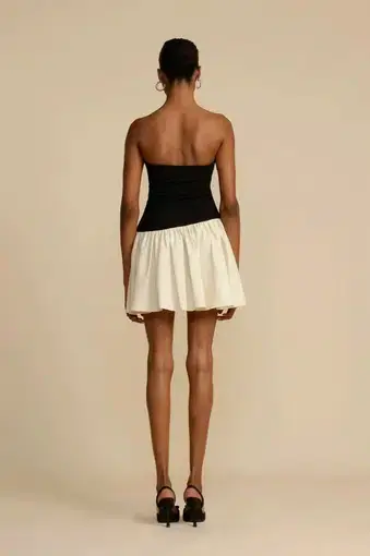 product_#UHJvZHVjdE1lZGlhOjYwNjIxMw==