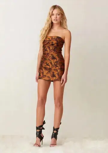 product_#UHJvZHVjdE1lZGlhOjYwOTg1Mw==