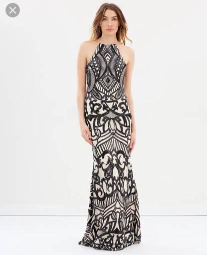 Black & White Floor Length Gown Size 6