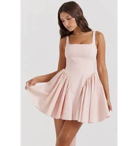 product_#UHJvZHVjdE1lZGlhOjY0MzUwMw==