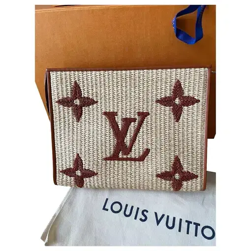 product_#UHJvZHVjdE1lZGlhOjY1MjkxNQ==