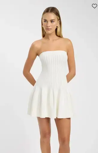 product_#UHJvZHVjdE1lZGlhOjcyMjAwNg==
