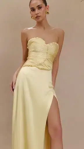 product_#UHJvZHVjdE1lZGlhOjcyNDEzNQ==