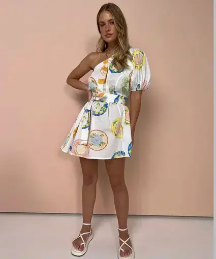 product_#UHJvZHVjdE1lZGlhOjcyNjQ2NA==